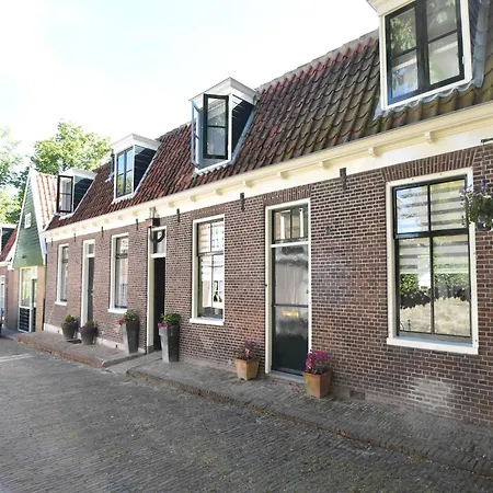 度假居 In Near Ijsselmeer Lake, Cleaning Included 艾登