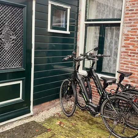 In Near Ijsselmeer Lake, Cleaning Included * 艾登