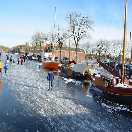 In Near Ijsselmeer Lake, Cleaning Included *