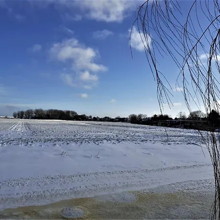 In Near Ijsselmeer Lake, Cleaning Included *